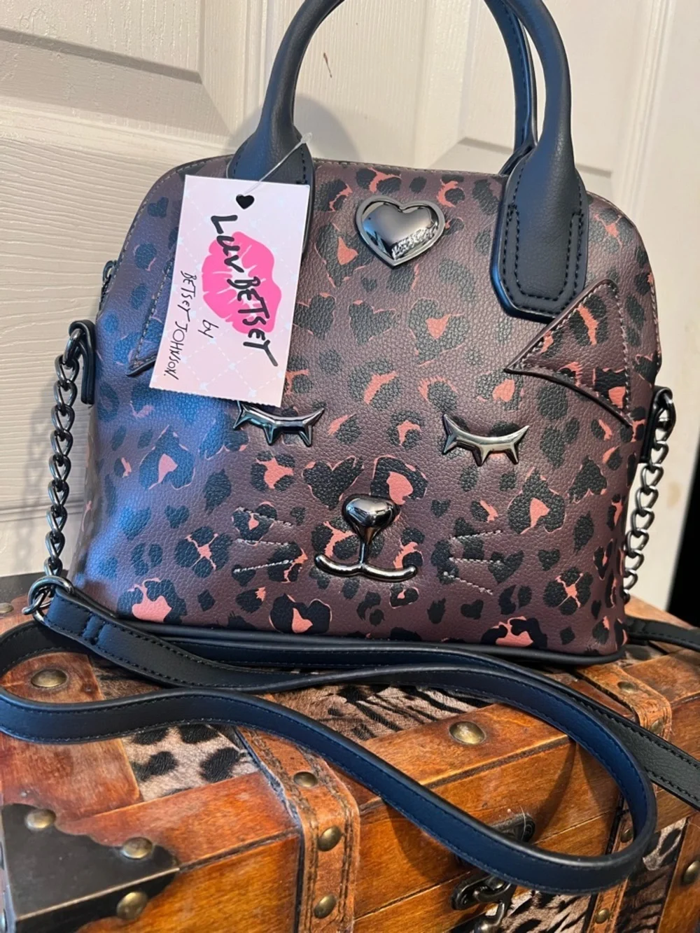 🐆 LUV Betsey by Betsey Johnson Lini Leopard Cat Face Crossbody Satchel🐆NWT